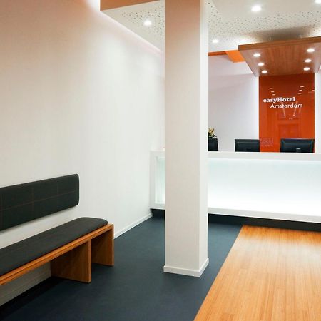 Easyhotel Amsterdam City Centre South Екстер'єр фото