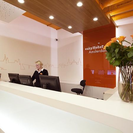 Easyhotel Amsterdam City Centre South Екстер'єр фото