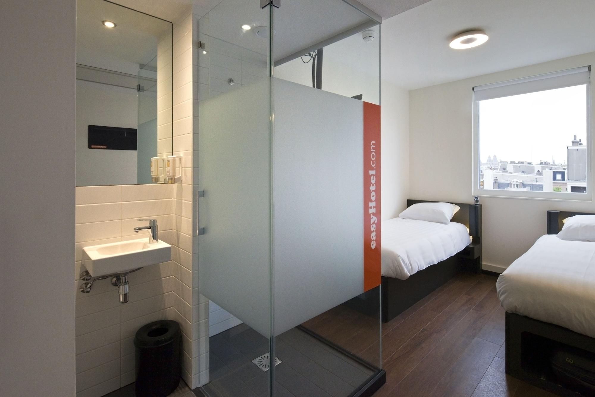 Easyhotel Amsterdam City Centre South Екстер'єр фото