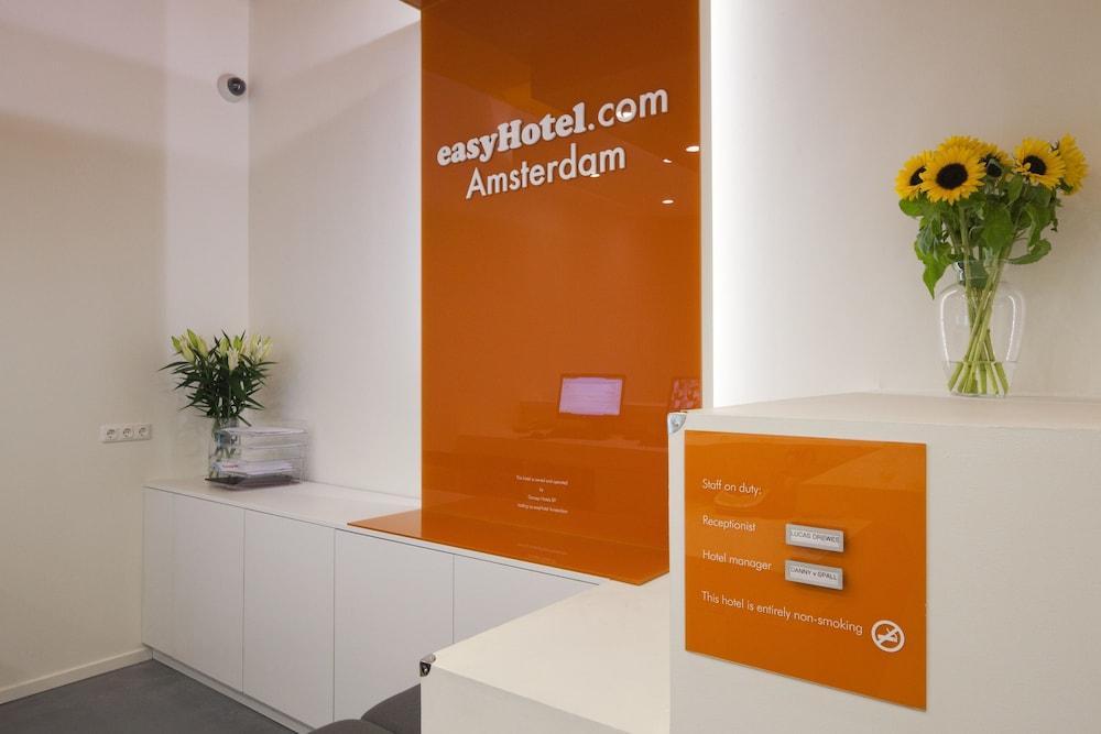 Easyhotel Amsterdam City Centre South Екстер'єр фото