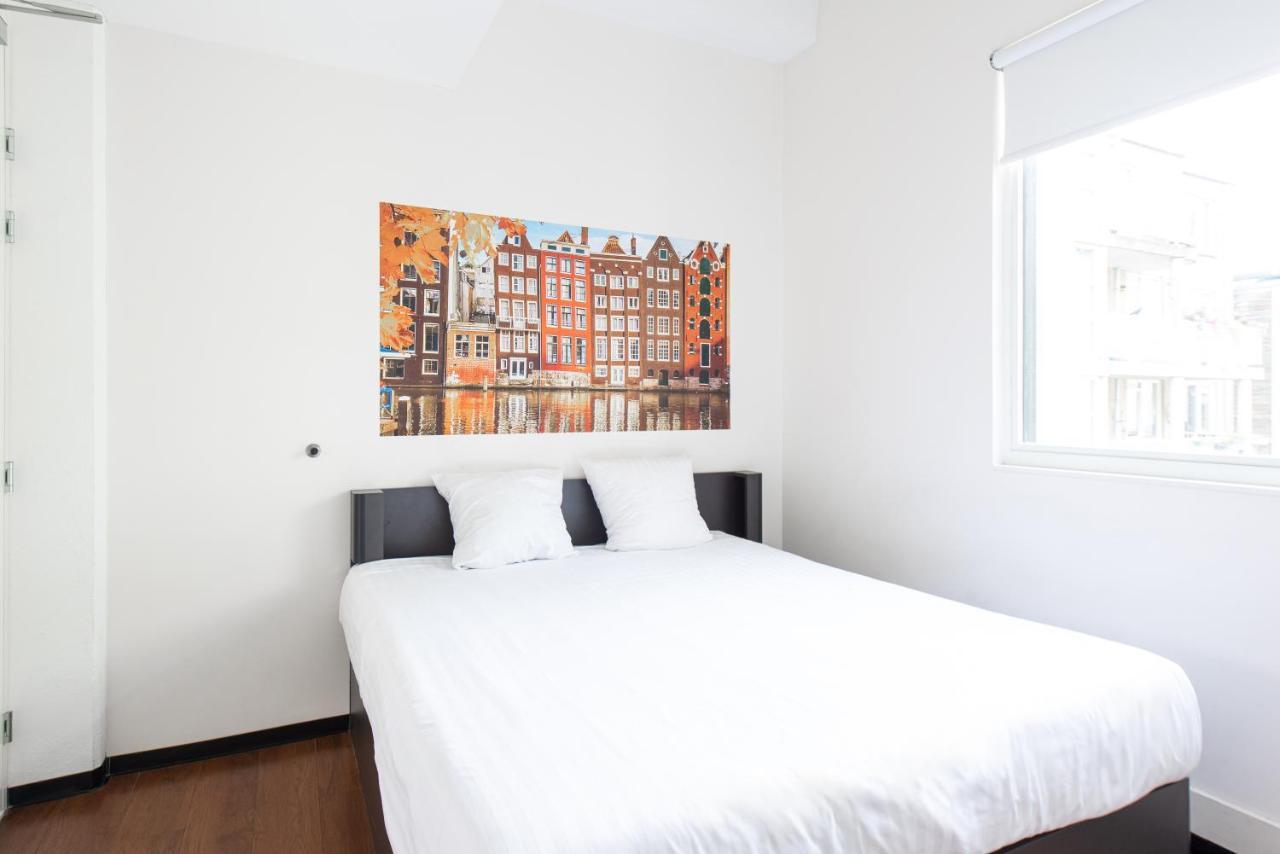 Easyhotel Amsterdam City Centre South Екстер'єр фото