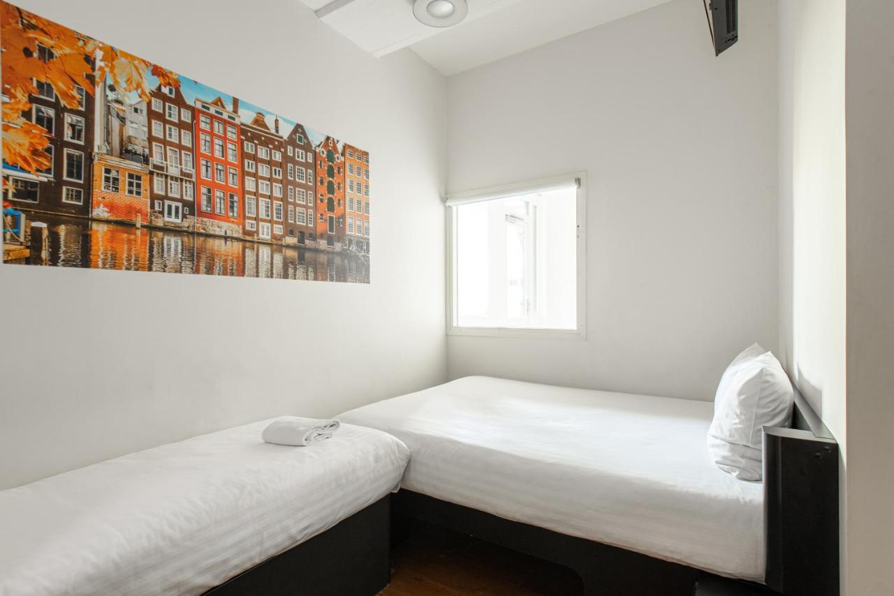 Easyhotel Amsterdam City Centre South Екстер'єр фото